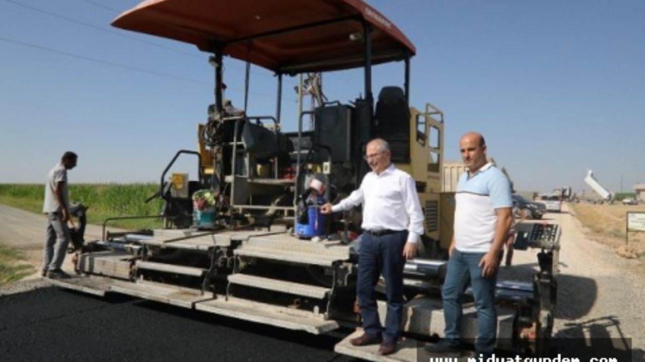 Yol Çalışmaları Yaz- Kış Demeden Devam Ediyor