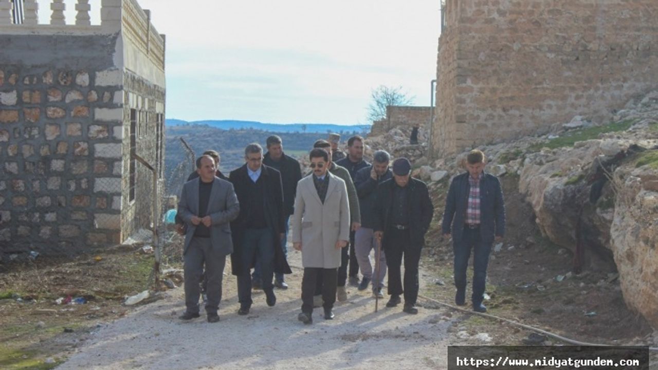 Savur Kaymakamı Kaya, köy ziyaretlerini sürdürüyor