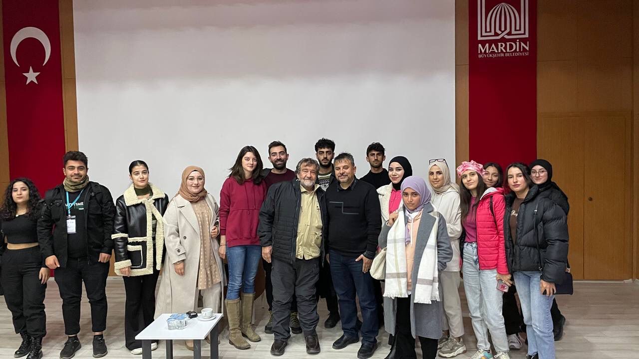 Coşkun Aral, Mardin'de Öğrencilere deneyimlerini paylaştı