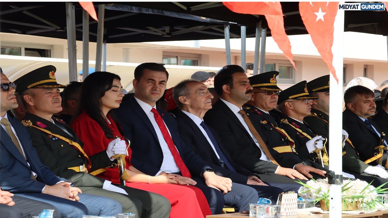 Midyat’ta 29 Ekim Cumhuriyet Bayramı'nın 102. Yılı Coşkuyla Kutlandı