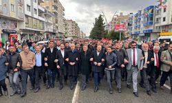Midyat'ta AK Partiye Destek Yürüyüşü ve Mitingi düzenlendi