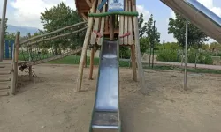 Gökdere Millet Bahçesi'ndeki çocuk oyun alanlarında güvenlik sorunları yaşanıyor