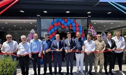 Midyat’ta 47 Metrelik Adana Kebabıyla Görkemli Açılış!