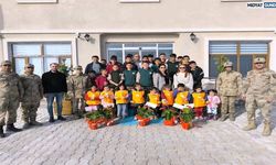 Şenköy’de Öğrencilerden Jandarma ile Anlamlı Ağaç Dikme Etkinliği