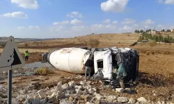 Midyat'ta Beton Mikseri Devrildi: Sürücü Yaralandı