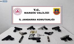 Kızıltepe' de Operasyon: 8 Ruhsatsız Tabanca Ele Geçti