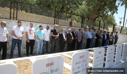 Mardin'de 35 yıl önce PKK'lı teröristlerce katledilen 30 kişi törenle anıldı