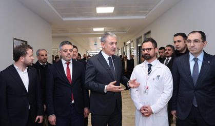 Vali Akkoyun, Midyat Ağız ve Diş Sağlığı Merkezini ziyaret etti