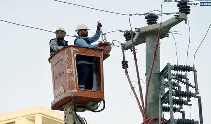 Kaçak Elektrik Türkiye’de Elektrik Arzını Tehdit Ediyor!