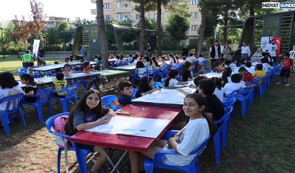 Çocuklarla Resim Etkinliği Düzenledi