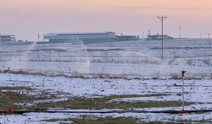 Karla Kaplı Arazide Kaçak Elektrikle Sulama!