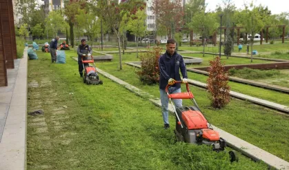 Diyarbakır parklarında yaz hazırlığı