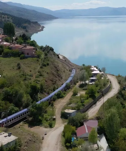 Turistik Diyarbakır Ekspresi ilk sefere çıkıyor... Kültür raylarla buluşuyor