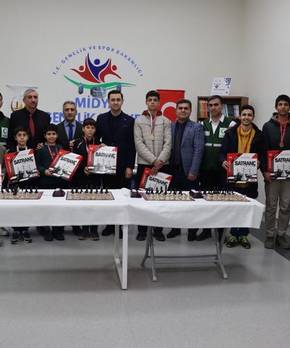 Midyat'ta Yeşilay Turnuvası’nda Ödüller Sahiplerini Buldu