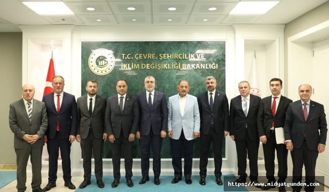 AK  Parti Mardin Heyetinden Bakanlıklara Ziyaret