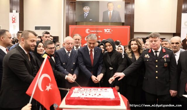 Mardin’de 29 Ekim Cumhuriyetimizin 100. Yılı  Resepsiyonu Düzenlendi