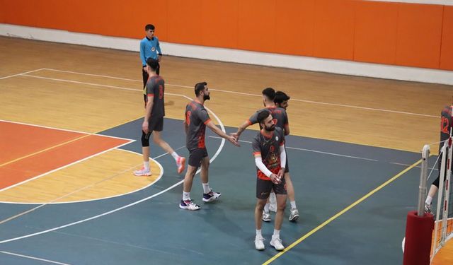 Midyat Belediye Spor, Yeni Solhan Spor’ u 3-0 yendi