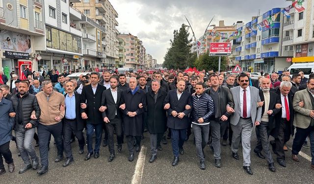Midyat'ta AK Partiye Destek Yürüyüşü ve Mitingi düzenlendi