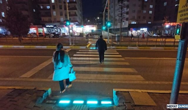 Mardin Trafiğinde Led Işıklı Yaya Geçitler