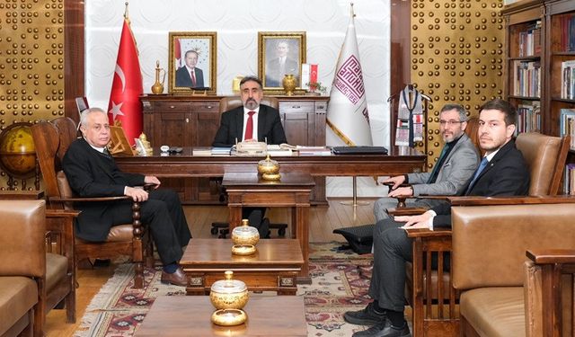 Mardin Artuklu Üniversitesi'nden Suriye'nin Yeniden İnşasına Katkı