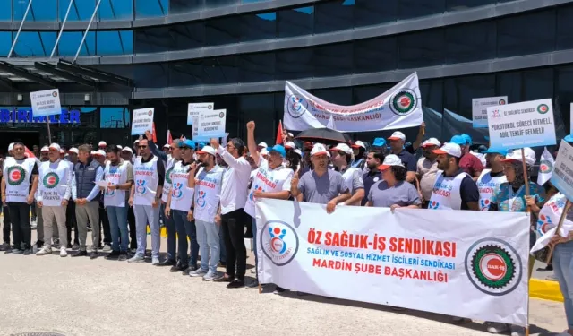 Sağlık emekçileri kamu protokolüne tepki için alanda