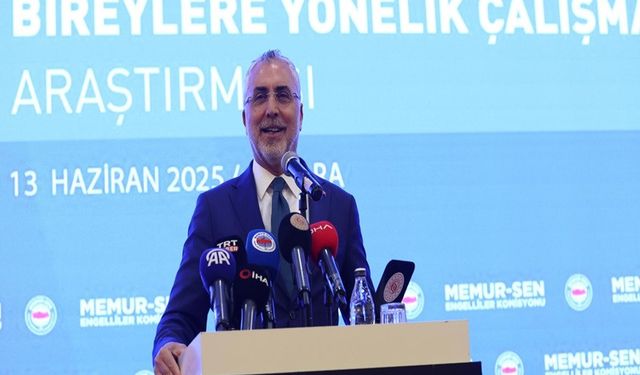 Bakan Işıkhan, Memur-Sen Engelli Buluşmasında
