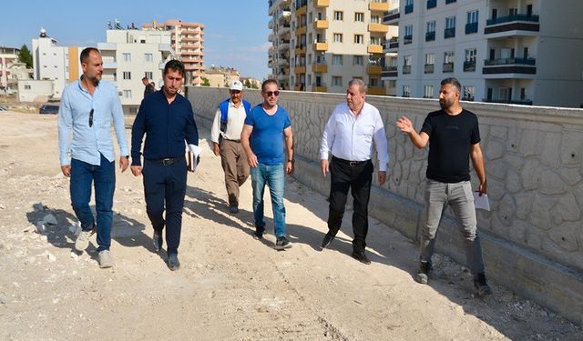 Midyat Bağlar Mahallesi’ne Yeni Sosyal Tesis ve Park Müjdesi