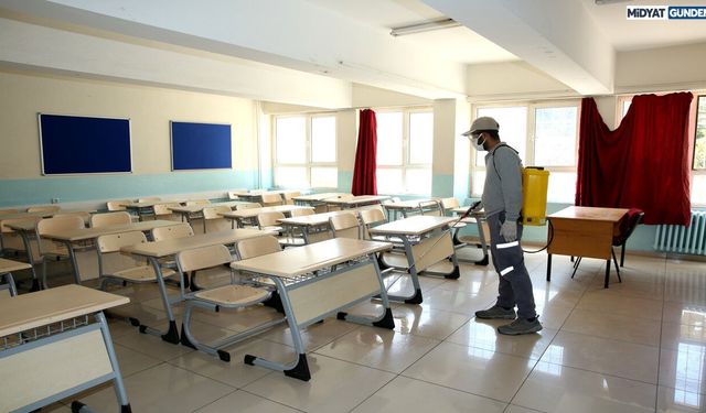 Mardin'de Okullarda İlaçlama Çalışması