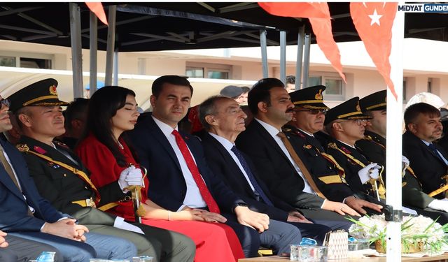 Midyat’ta 29 Ekim Cumhuriyet Bayramı'nın 102. Yılı Coşkuyla Kutlandı