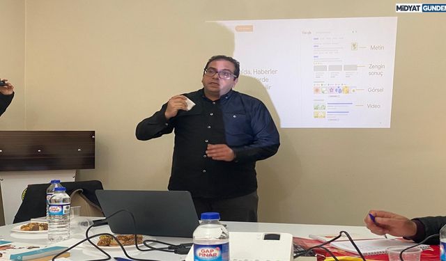 Gazetecilere “Dijital ve Yapay Zekâ Okuryazarlığı” Eğitimi