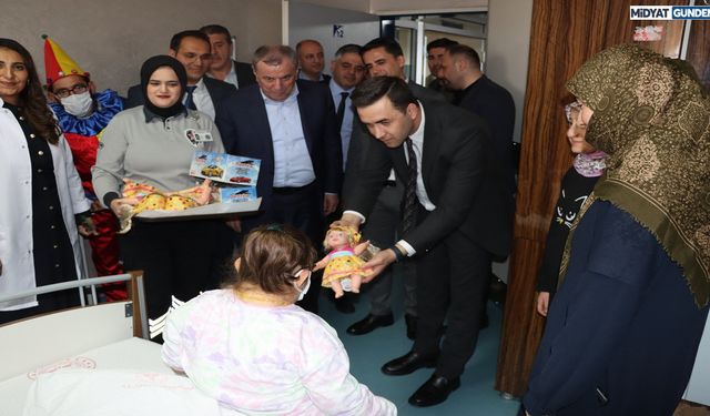 Midyat'ta “Gülümse Midyat, Umut Çocuklarda” Projesi