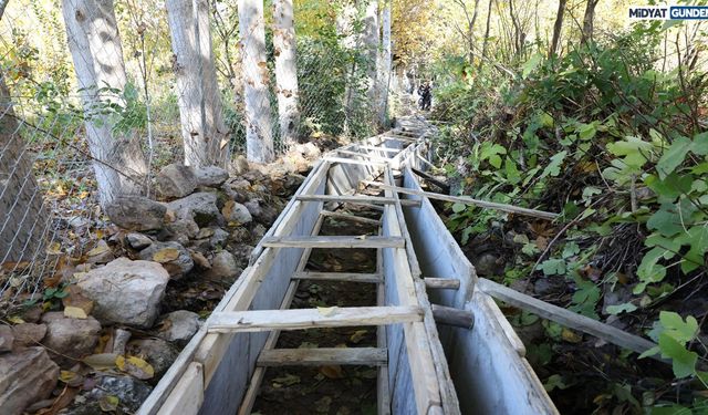 Savur İlçesinde 600 Metrelik Sulama Kanalı Yeniliyor