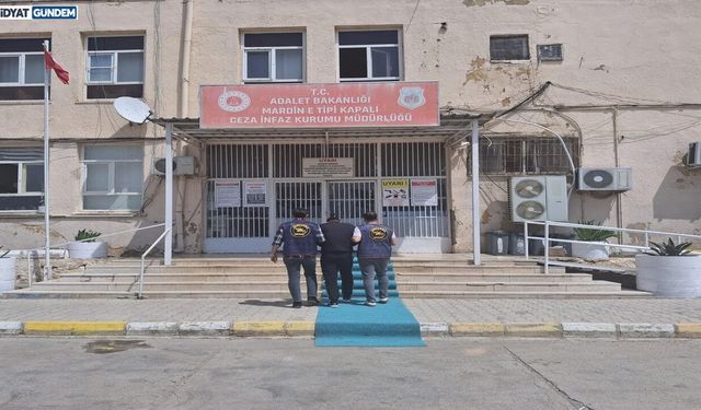 Mardin’de 50 Yıl Hapis Cezası Bulunan 2 Firari Yakalandı