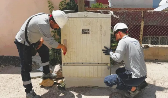 Mardin'de 2 bin elektrik panosuna zarar verildi