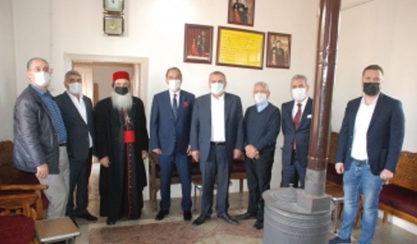 Cezayir'in Ankara Büyükelçisi Adcabi, Başkan Veysi Şahin'i ziyaret etti