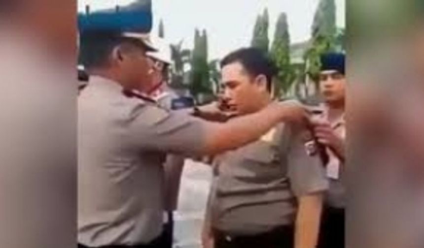 Endonezya'da rüşvet aldığı ispat edilen polis memurunun hali