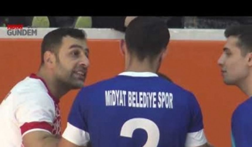 Midyat Belediyespor, Yeni Mardinsporu 3-0 mağlup etti