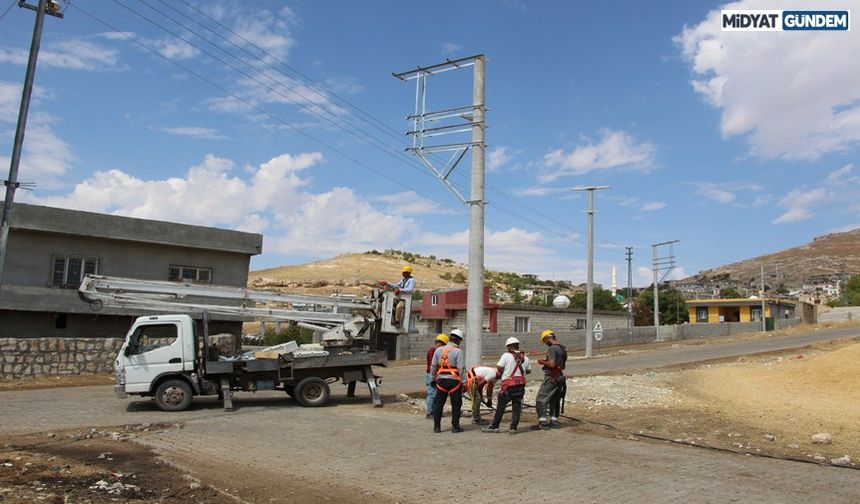 Dicle Elektrik'ten, Cevizli Mahallesi’ne 13 Milyonluk Yatırım