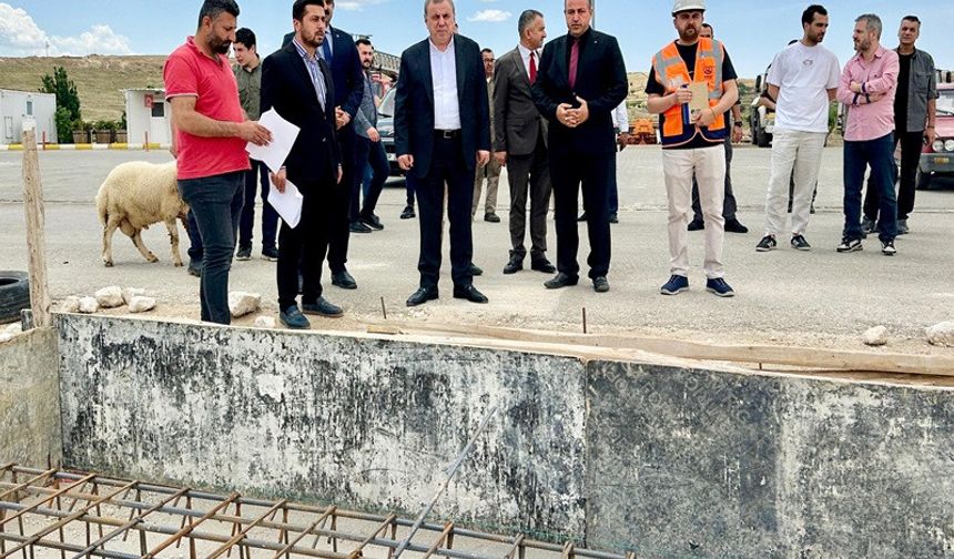 Midyat'ta Anlamlı Bağış Belediye Başkanı Annesi Adına Cami Yaptırıyor
