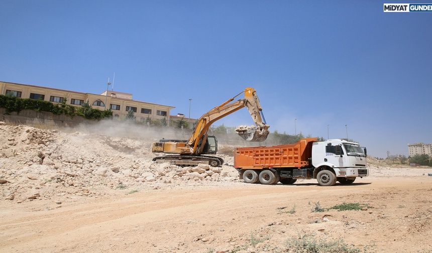 Mardin’de Trafiği Rahatlatacak Yeni Alternatif Yol Çalışmaları Başladı
