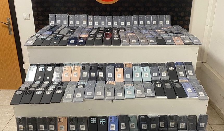 Mardin’de 15 Milyon Liralık Kaçak Telefon Operasyonu