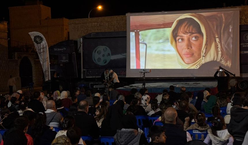 Midyat’ta “Sinema Yollarda” Etkinliği Büyük İlgi Gördü