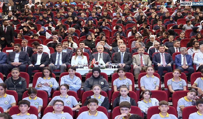 Vali Akkoyun, İmam Hatipliler Haftası Programına Katıldı