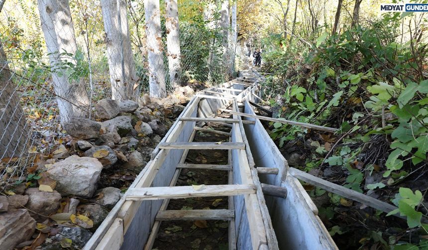 Savur İlçesinde 600 Metrelik Sulama Kanalı Yeniliyor