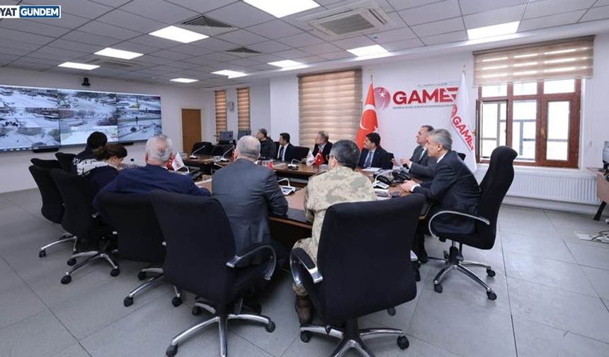 Vali Akkoyun’dan Karla Mücadeleye Yakın Takip