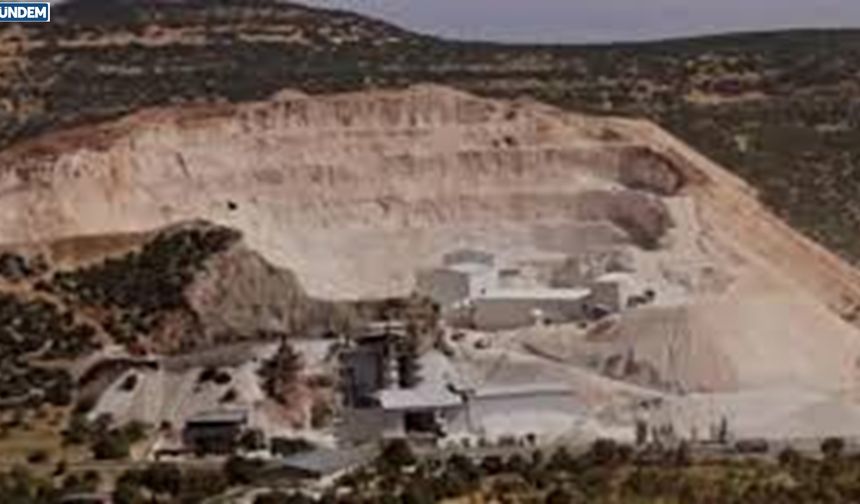 Dargeçit'te, Mahkeme Taş Ocağını Durdurdu