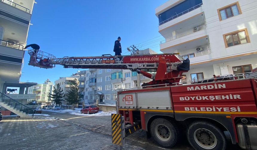 Midyat'ta Korkutan Dakikalar: İtfaiye Yetişti