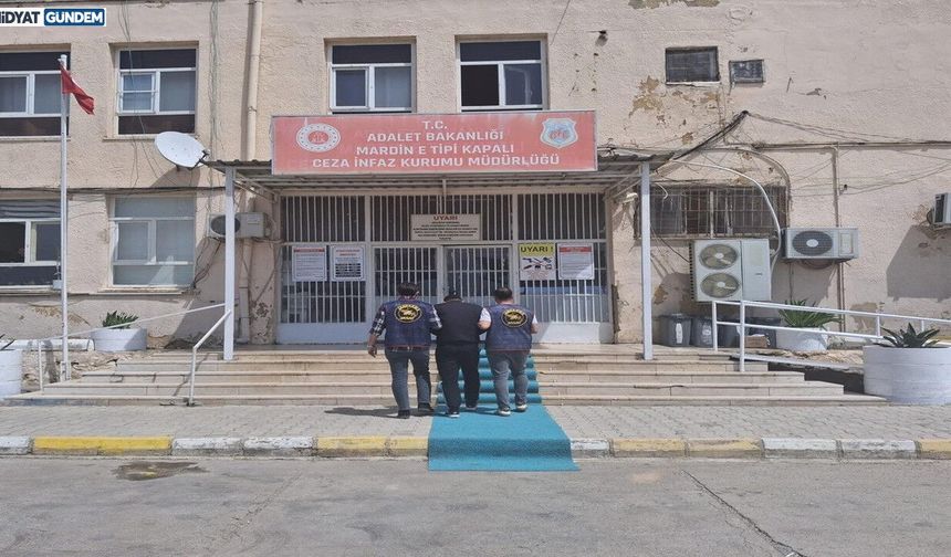 Mardin’de JASAT’tan Kaçış Yok: 50 Yıl Hapis Cezası Bulunan 2 Firari Yakalandı
