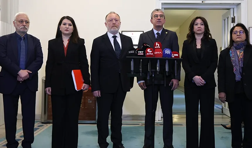 CHP'den DEM Parti'ye ara seçim ziyareti
