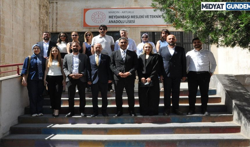 Ömer Korkut Gençlerle Buluştu